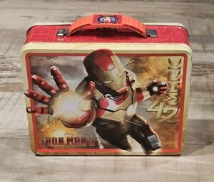 Tin Box Co. Marvel Iron Man 3 Mark 42 Metal Tin Lunchbox 2013 Avengers Kids